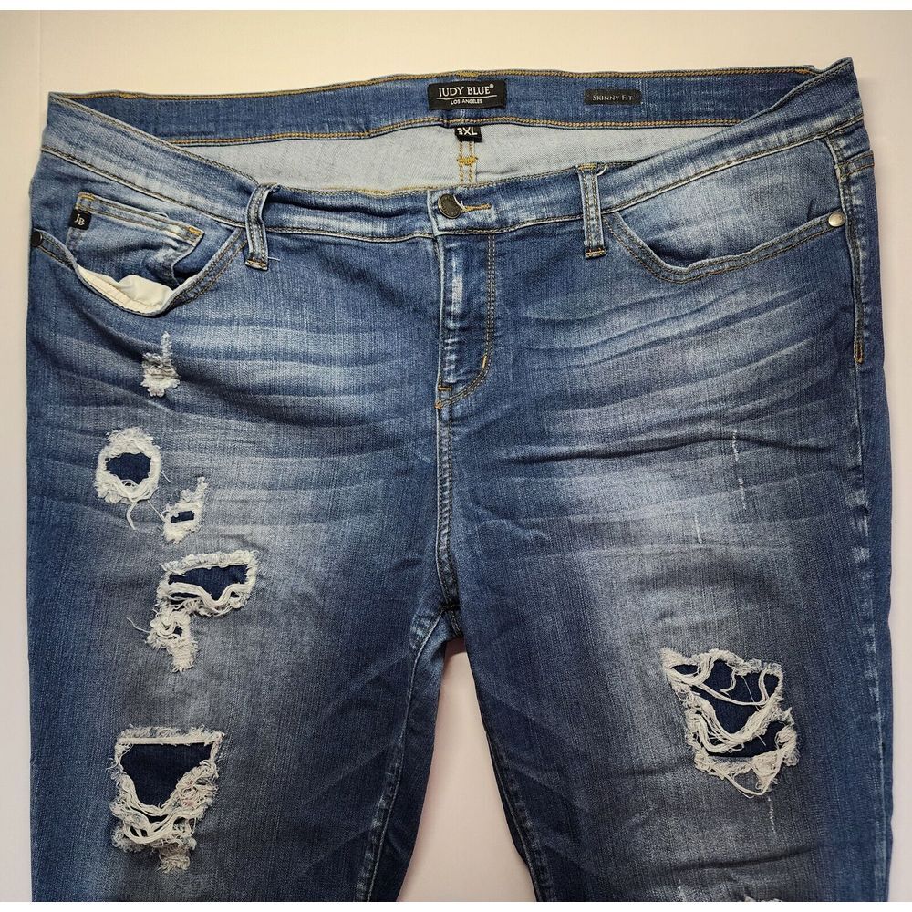 Judy Blue Womens Size 3XL Skinny Fit Distressed Jeans